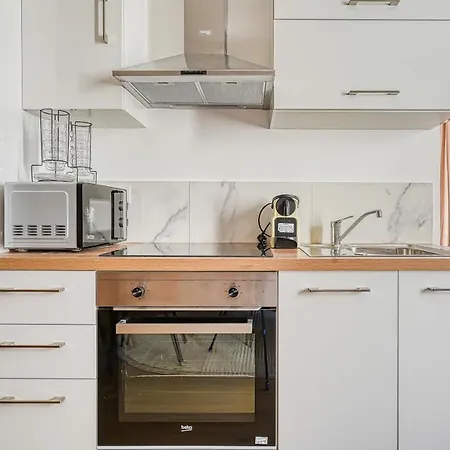 Equipe A 5 Minutes De Paris Apartment